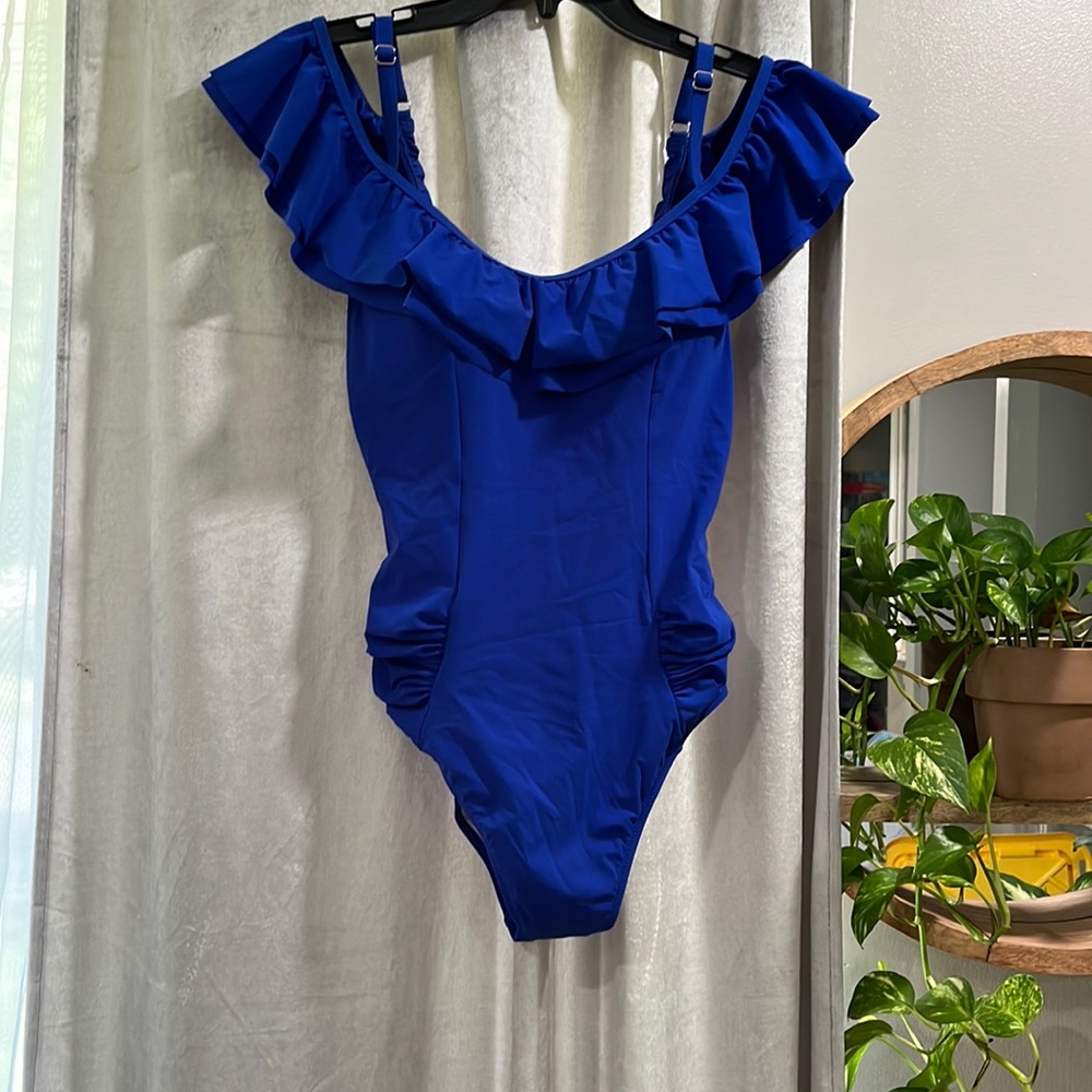 One piece bathing suit
